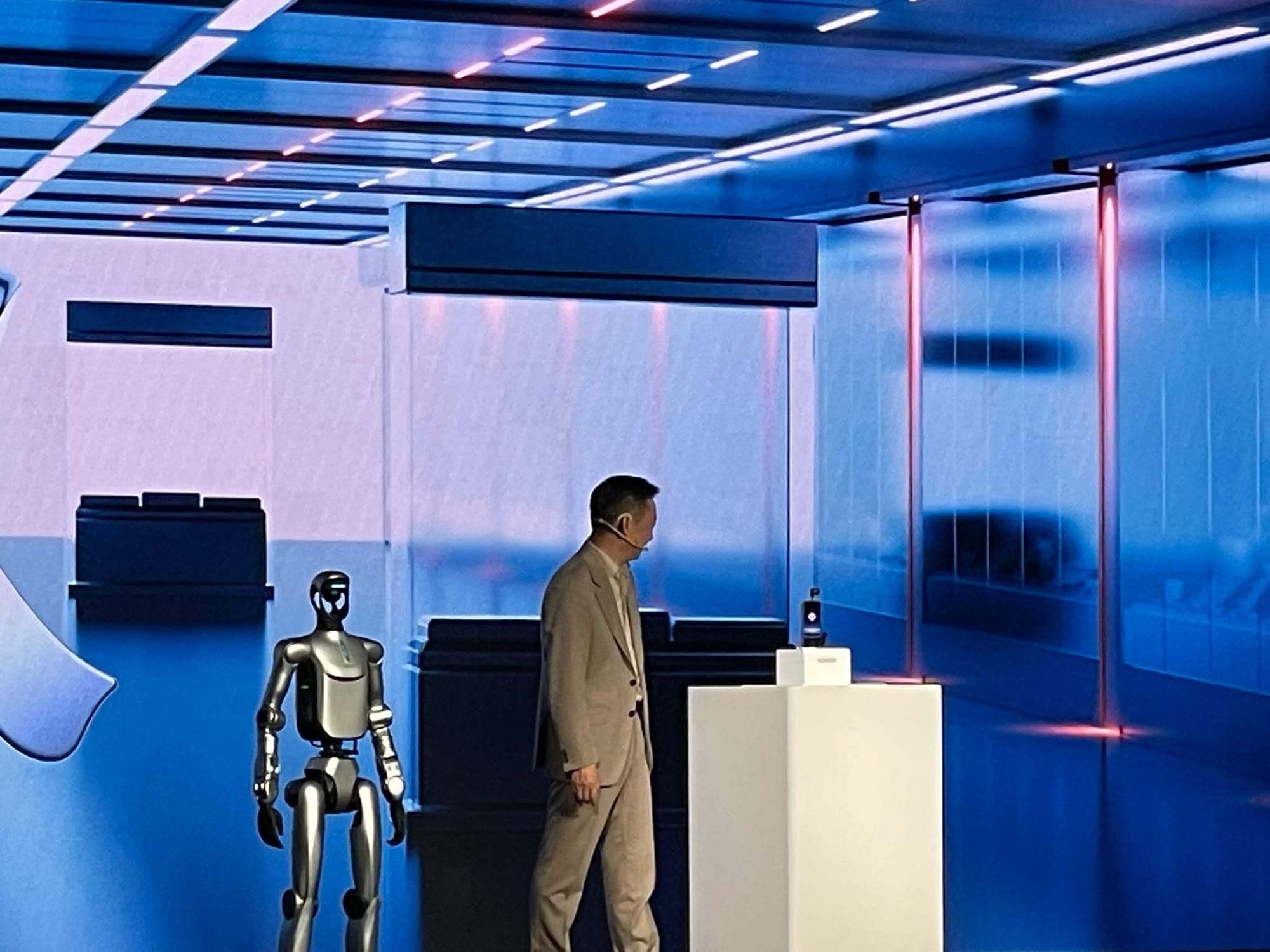 Imagen tomada durante el MWC 2026 de Barcelona en el evento de presentación organizado por Honor