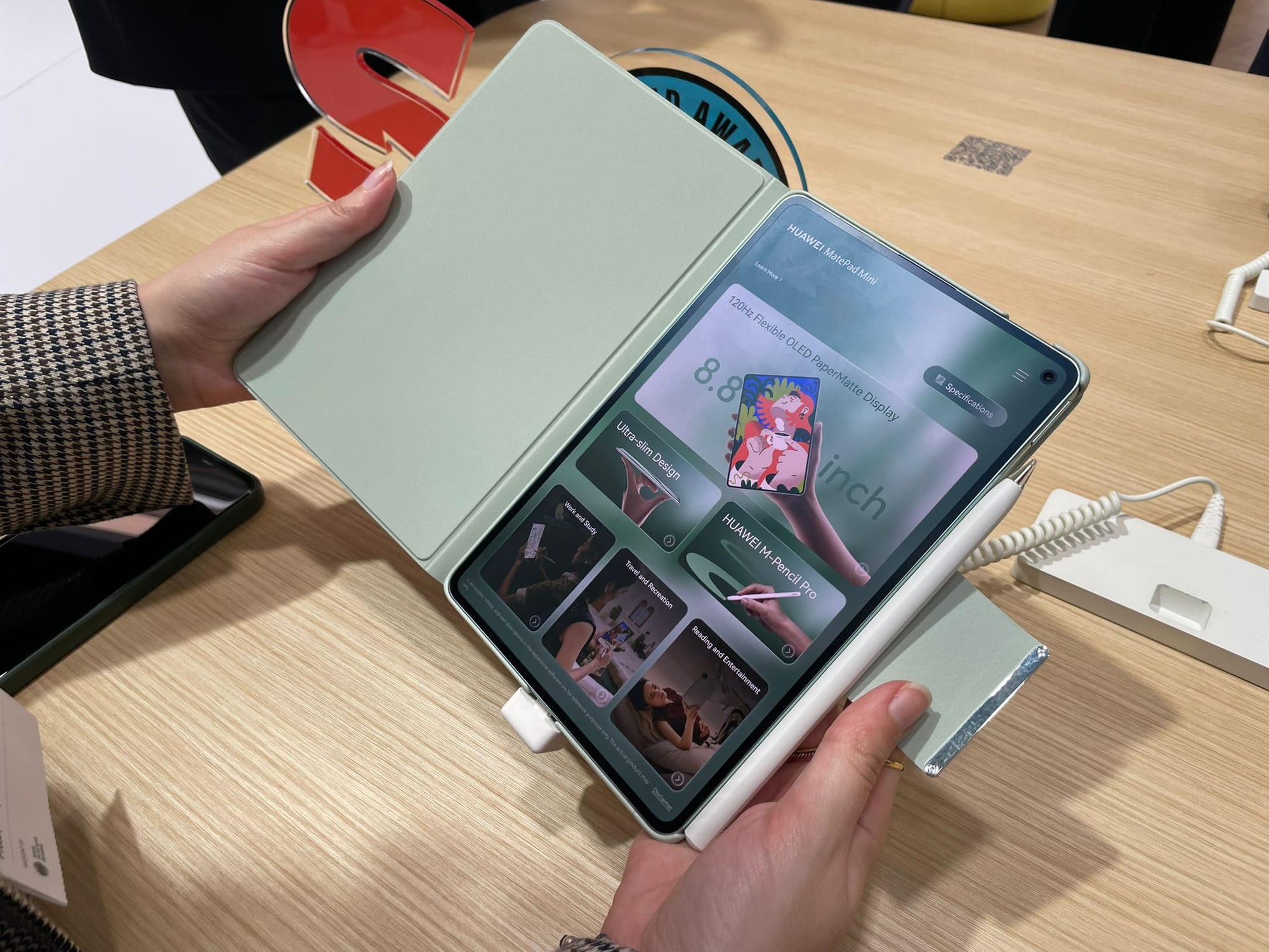 Fotografía del Huawei MatePad Mini en su presentación en el MWC 2026 de Barcelona