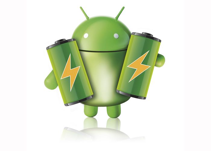 Muñeco de Android con dos pilas