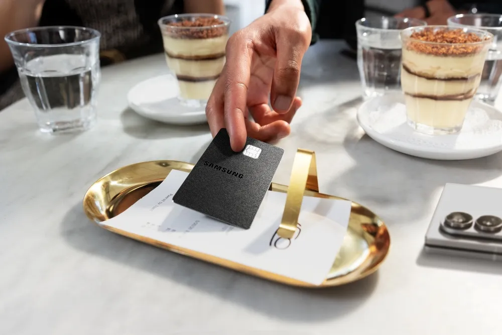 Imagen promocional de la Samsung Galaxy Card